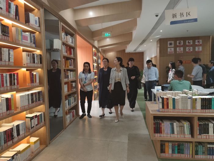 深化校地合作 共育時代新人——我校學(xué)工系統(tǒng)赴江寧高新區(qū)開展文化藝術(shù)交流考察